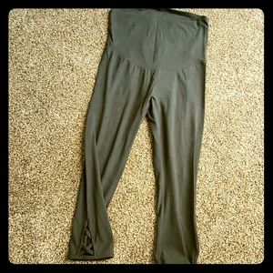 Maternity Capri Leggings